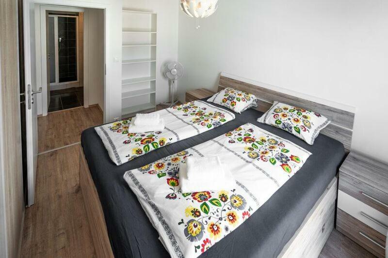 Old Town Luxury Apartment In Heart Of Bratislava Luaran gambar